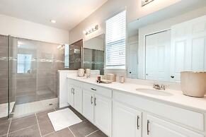 1504 New Luxury 6 Bed With Pool/spa 6 Bedroom Villa by RedAwning