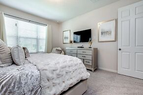 1504 New Luxury 6 Bed With Pool/spa 6 Bedroom Villa by RedAwning