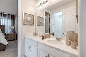 1504 New Luxury 6 Bed With Pool/spa 6 Bedroom Villa by RedAwning