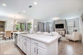 1504 New Luxury 6 Bed With Pool/spa 6 Bedroom Villa by RedAwning