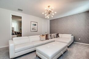 1504 New Luxury 6 Bed With Pool/spa 6 Bedroom Villa by RedAwning