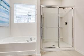 South Facing Pool/spa, Game Room Is Loaded! 6 Bedroom Villa by Redawni