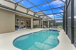South Facing Pool/spa, Game Room Is Loaded! 6 Bedroom Villa by Redawni