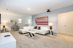 South Facing Pool/spa, Game Room Is Loaded! 6 Bedroom Villa by Redawni