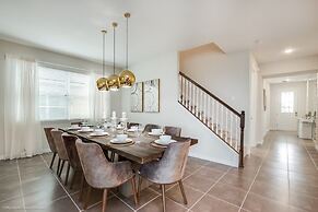 Solara Resort 9 Bedroom Resort Villa by RedAwning