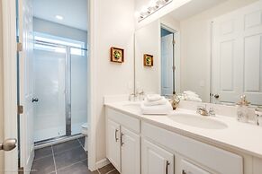 Solara Resort 9 Bedroom Resort Villa by RedAwning