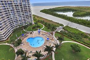 South Seas 4, 1504 Luxury Beachfront Condo! 2 Bedroom Condo by Redawni