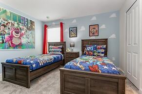 Superior 9 Bed Games Room, Pool Spa Themed Rooms! 9 Bedroom Home by Re