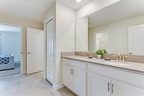 Superior 9 Bed Games Room, Pool Spa Themed Rooms! 9 Bedroom Home by Re