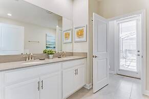 Superior 9 Bed Games Room, Pool Spa Themed Rooms! 9 Bedroom Home by Re