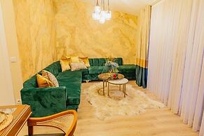 Lord Morgan & Exclusive Design Nisantasi