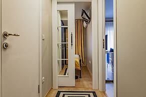 Lord Morgan & Exclusive Design Nisantasi