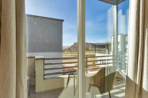 11 At Bloomington Country Club 4 Bedroom Townhouse by RedAwning