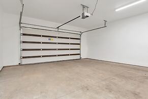 11 At Bloomington Country Club 4 Bedroom Townhouse by RedAwning