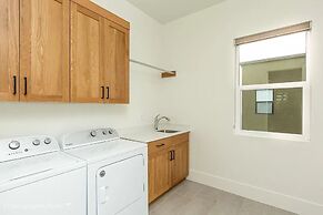 11 At Bloomington Country Club 4 Bedroom Townhouse by RedAwning