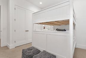 11 At Bloomington Country Club 4 Bedroom Townhouse by RedAwning