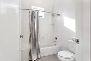 11 At Bloomington Country Club 4 Bedroom Townhouse by RedAwning