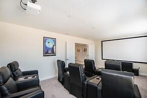 8942tw 8 Bedroom Villa by RedAwning