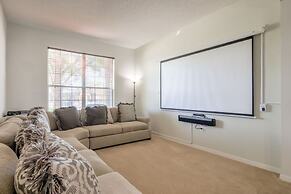 Fabulous Golf Course View Private Pool Game Room! 7 Bedroom Home by Re