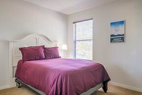 Fabulous Golf Course View Private Pool Game Room! 7 Bedroom Home by Re