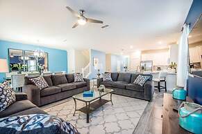 New! Champions Gate Huge Space For 16! 8 Bedroom Villa by Redawning