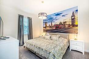 New! Champions Gate Huge Space For 16! 8 Bedroom Villa by Redawning