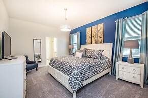 New! Champions Gate Huge Space For 16! 8 Bedroom Villa by Redawning