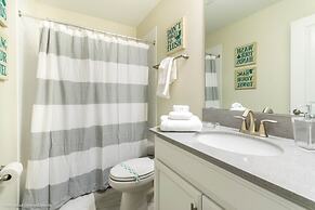 8946tw 8 Bedroom Villa by RedAwning