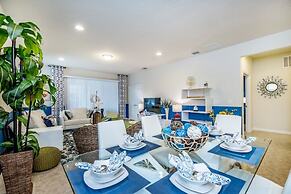 Saltwater Private Pool Windsor At Westside! 7 Bedroom Villa by RedAwni