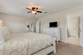 Best Resort In Disney Area! 6 Bedroom Villa by RedAwning