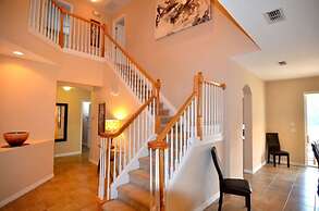 Perfect For Your Family! 4 Bedroom Villa by Redawning