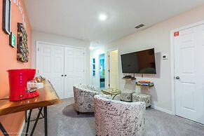 Orlando Newest Resort Community Town 5 Bedroom Townhouse by RedAwning