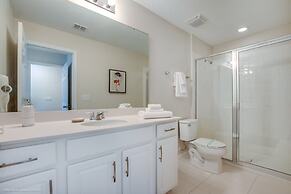 Orlando Newest Resort Community Town 5 Bedroom Townhouse by RedAwning