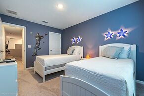 Orlando Newest Resort Community Town 5 Bedroom Townhouse by RedAwning