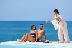 Alexandra Elegance Bridging Generations