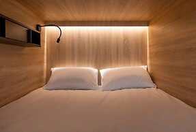 Globe Runner Rooms & Dorms