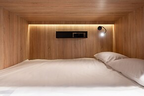 Globe Runner Rooms & Dorms