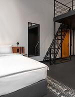 Globe Runner Rooms & Dorms