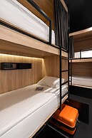 Globe Runner Rooms & Dorms