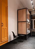 Globe Runner Rooms & Dorms