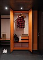 Globe Runner Rooms & Dorms