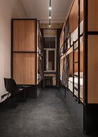 Globe Runner Rooms & Dorms