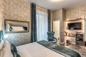 Apollo Boutique Hotel