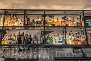 Apollo Boutique Hotel