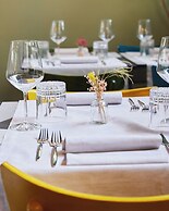 Apollo Boutique Hotel