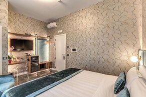 Apollo Boutique Hotel