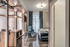 Apollo Boutique Hotel