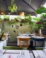 Apollo Boutique Hotel