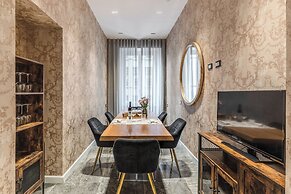 Apollo Boutique Hotel