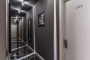 Apollo Boutique Hotel